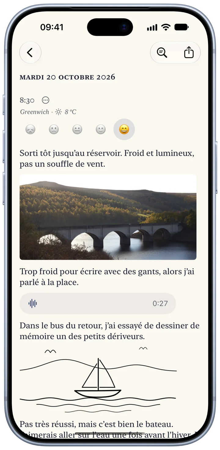 Une entrée Bifolio du mardi 20 octobre sur un iPhone : quelques lignes sur le lac de retenue, la photo d’un viaduc en pierre, un enregistrement vocal de 27 secondes et le dessin d’un dériveur.