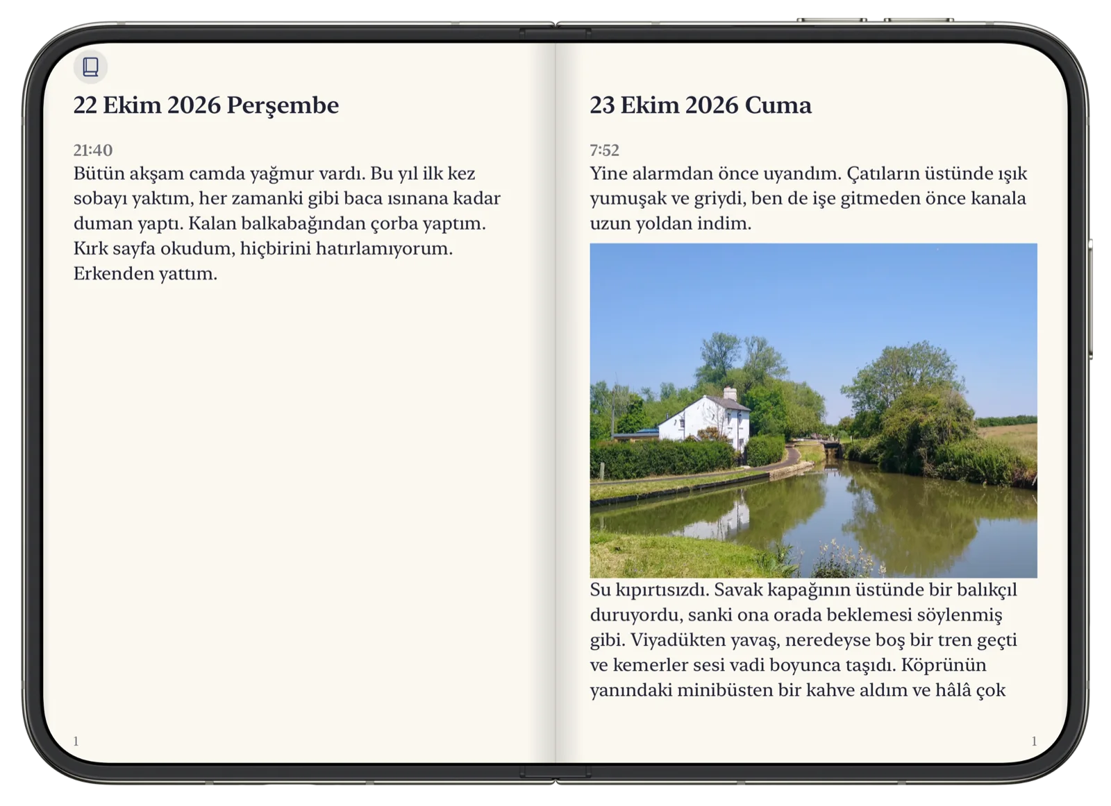 Bir iPhone Duo’da kitap olarak açık Bifolio: sol sayfada 22 Ekim Perşembe, sağda kanal fotoğrafıyla 23 Ekim Cuma.